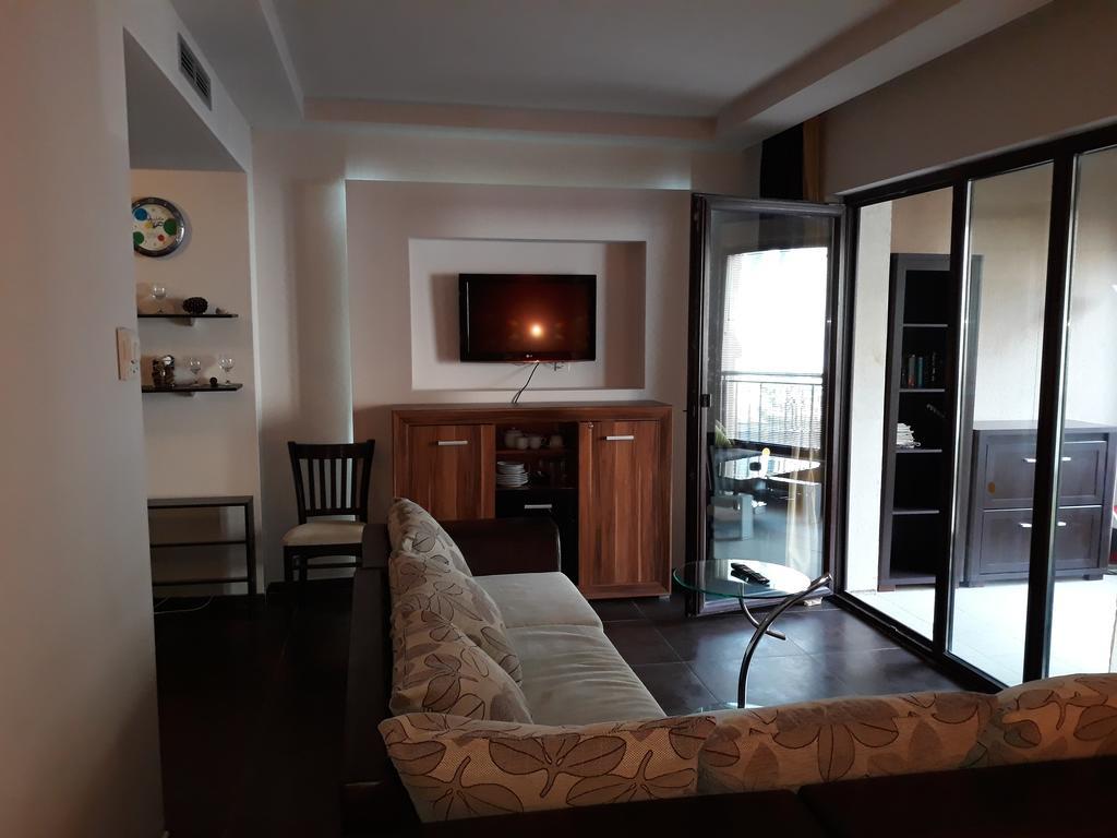 Private Apartments In Hotel Dolce Vita Golden Sands Bagian luar foto