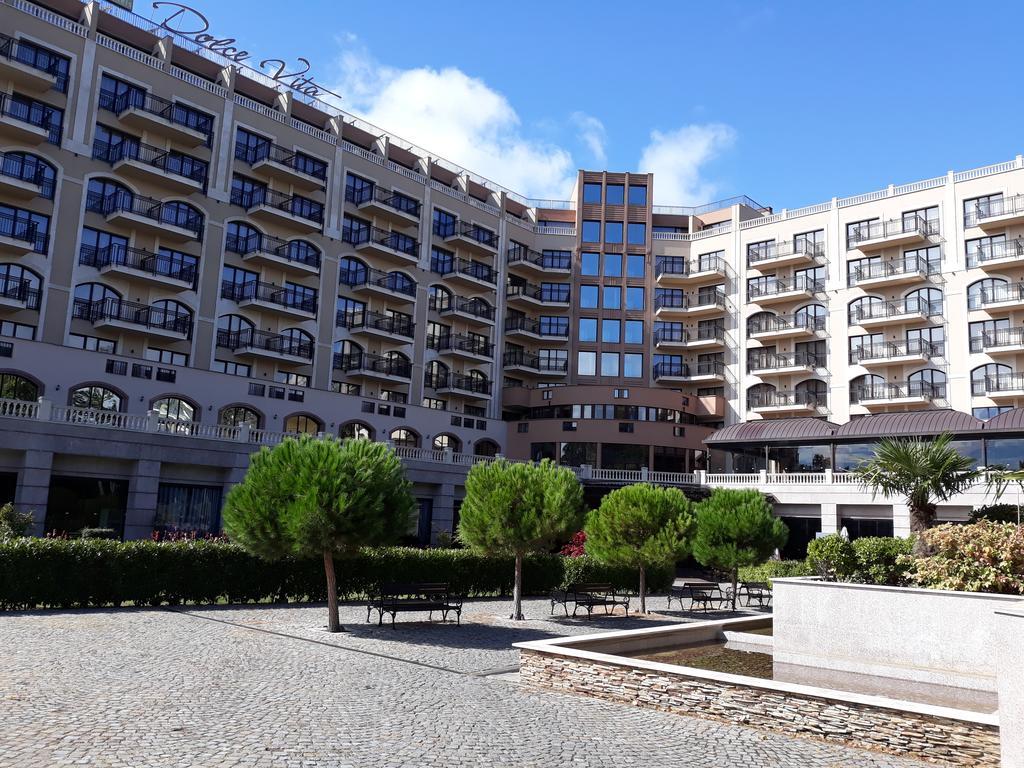 Private Apartments In Hotel Dolce Vita Golden Sands Bagian luar foto